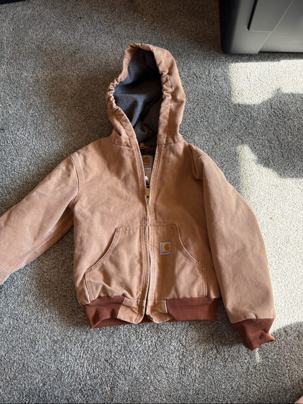 Boys vintage carhartt size 8 coat